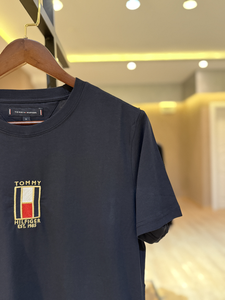 TOMMY TSHIRT PREMIUM LACİ