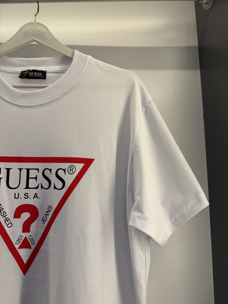 GUESS TSHIRT PREMIUM 