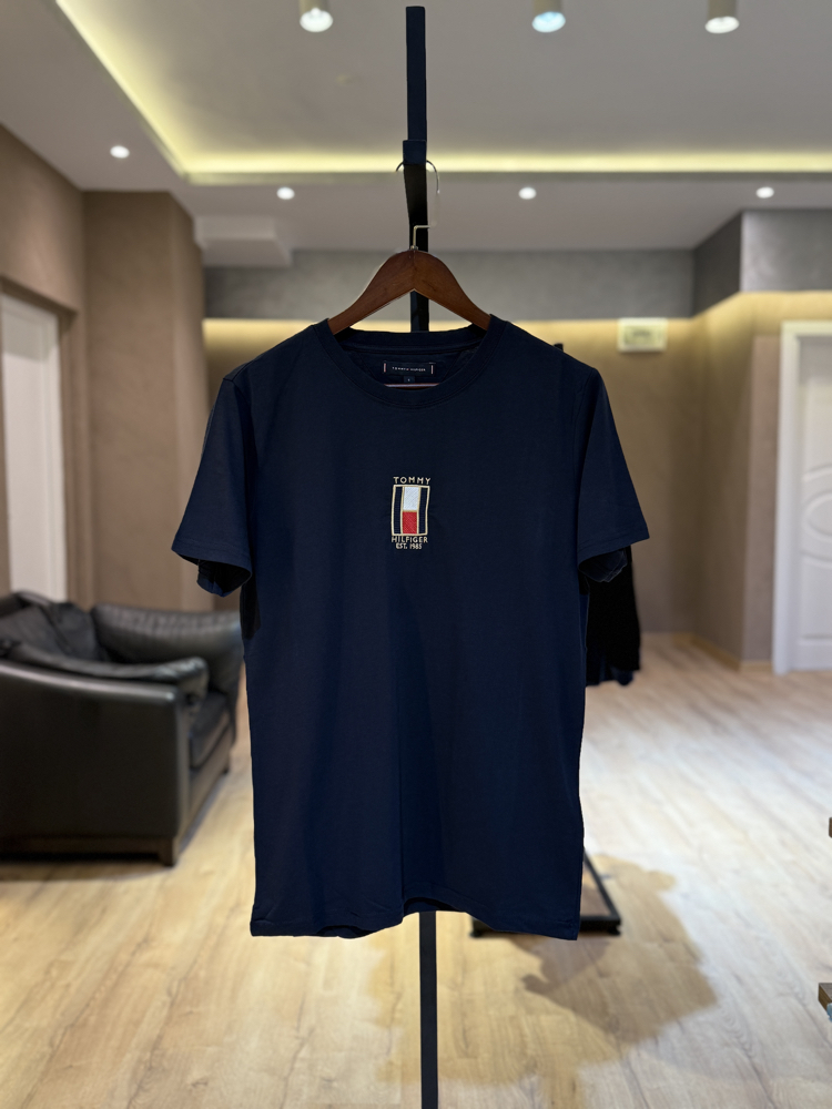 TOMMY TSHIRT PREMIUM LACİ