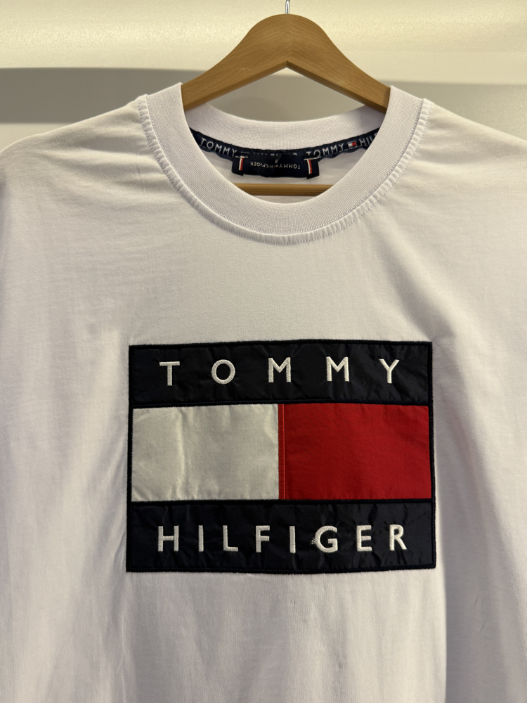 TOMMY TSHIRT PREMIUM 