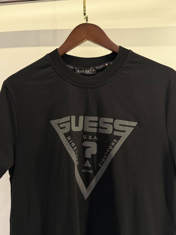 GUESS TSHIRT PREMIUM 