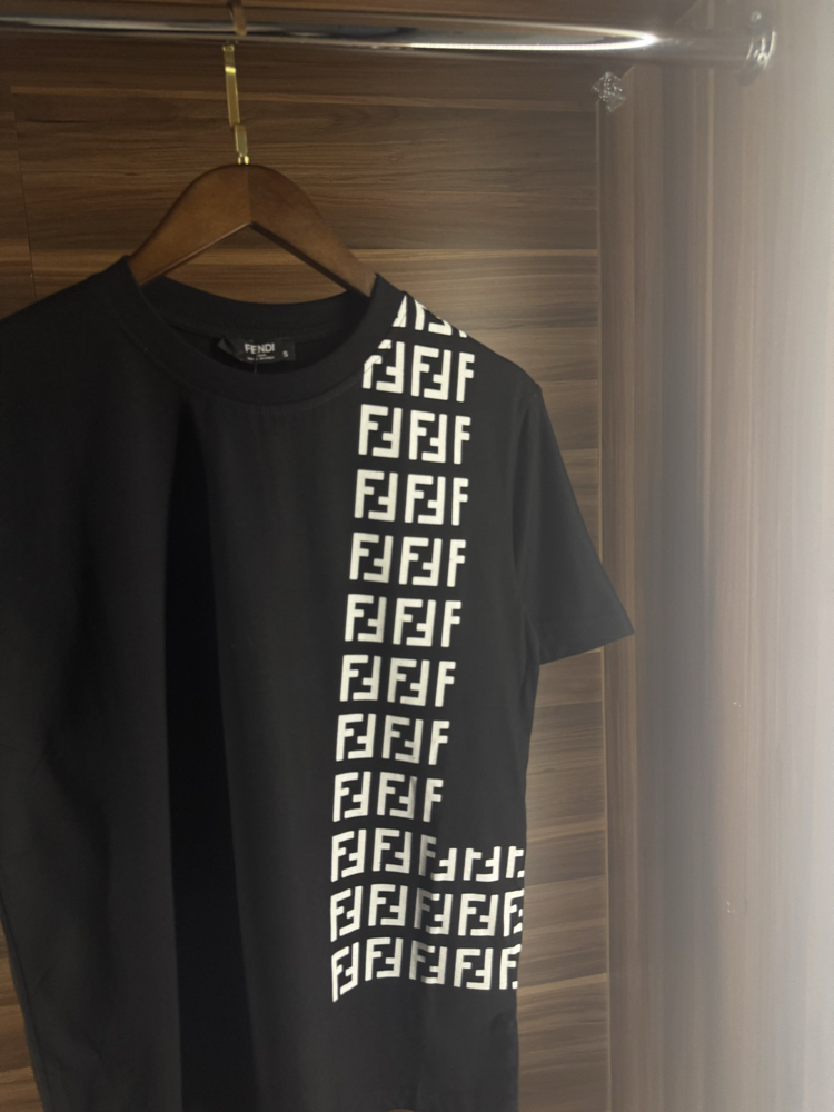 FNDİ SİYAH TSHİRT
