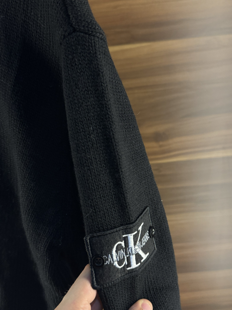 CK SİYAH KAZAK