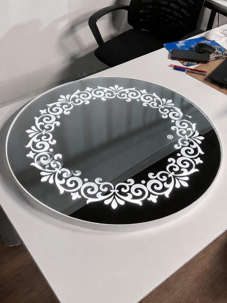 Beyaz PVC Çerçeveli Kumlama Desenli Premium LED Dokunmatik Ayna