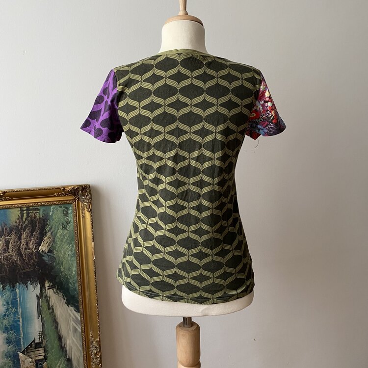 Yi Fie Si - Etnik Desenli Tshirt