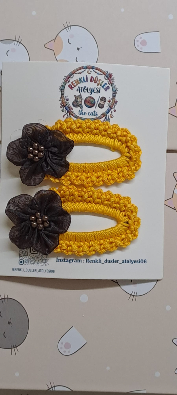 Çiçekli toka