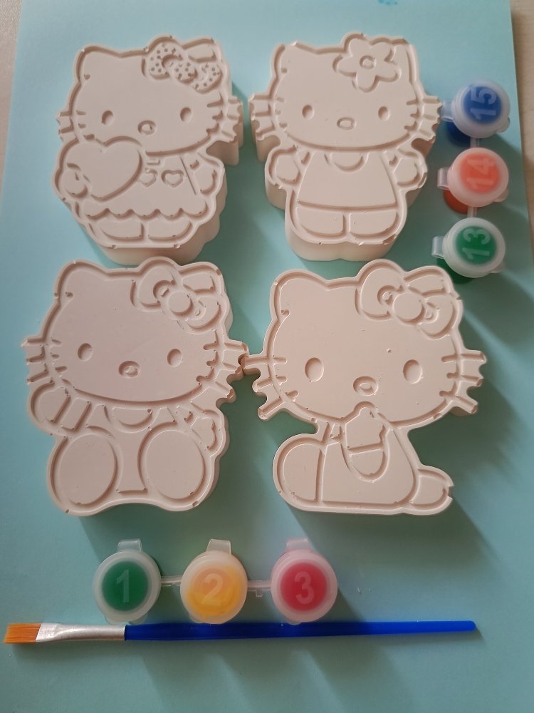 Büyük boy hello kitty boyama seti