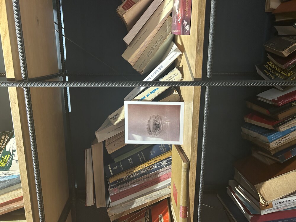 Another Eye / Kartpostal