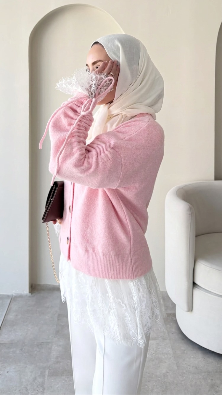 Dantel Detaylı V Yaka Triko Hırka - Pembe
