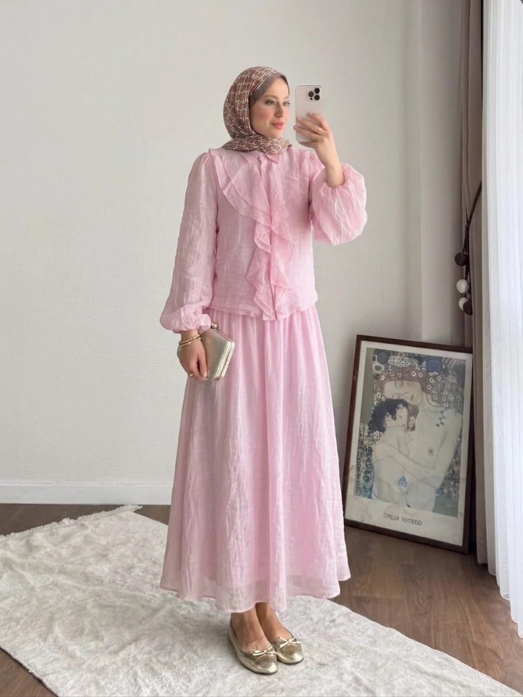 İnce Modal Önü Fırfırlı Etekli Tesettür Takım - Pembe