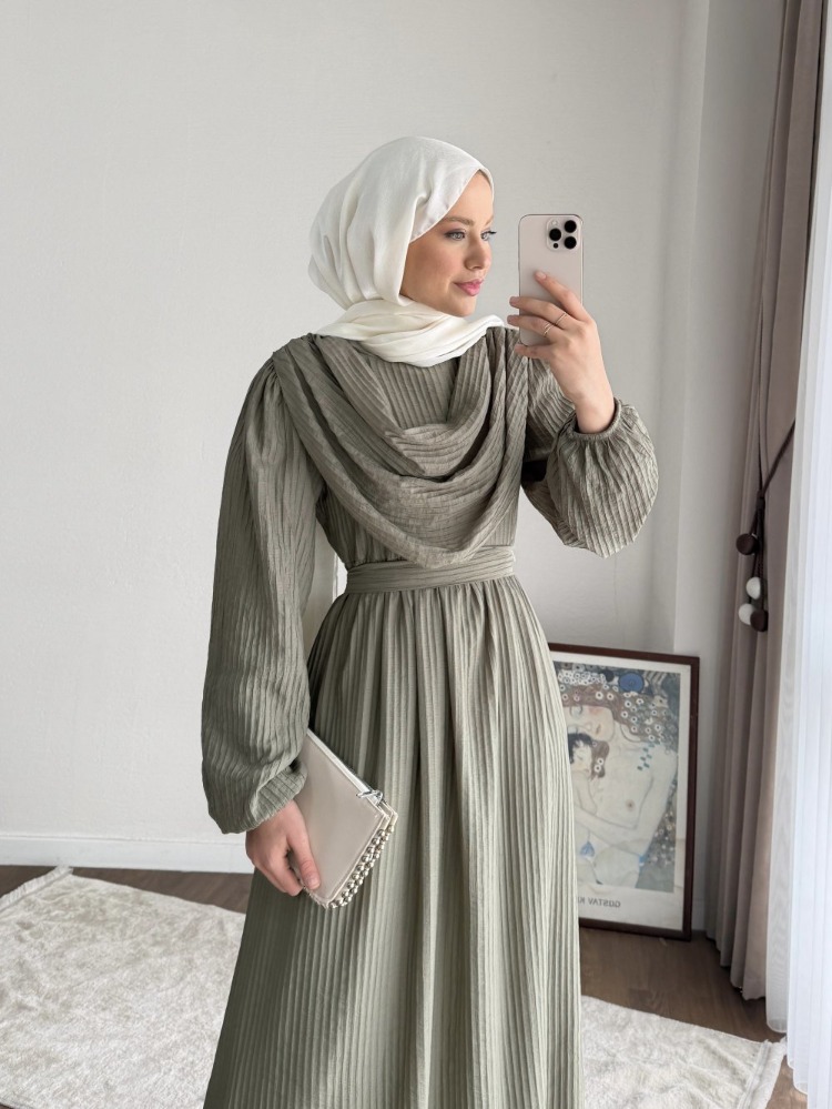 Twing Volanlı Yeni Sezon Elbise - Yeşil