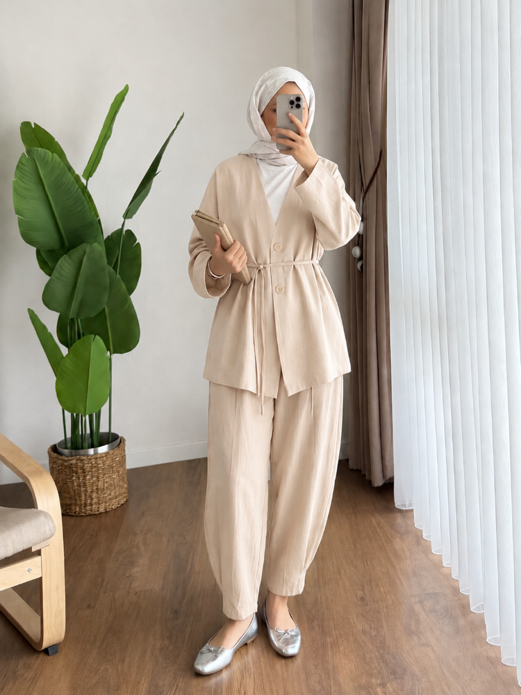 Bel Bağlamalı Şalvar Kesim Pantolonlu Kimono Takım - Bej