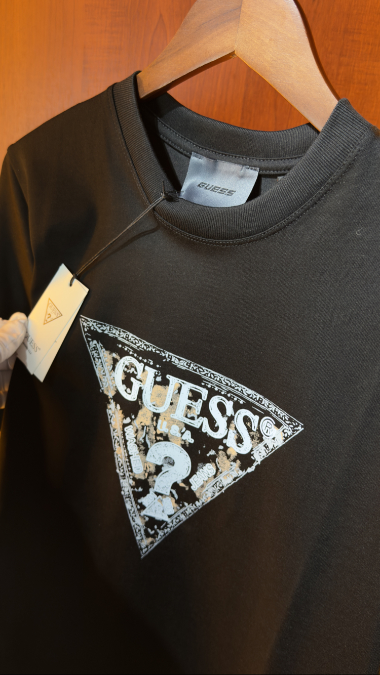GUESS Premium T-Shirt
