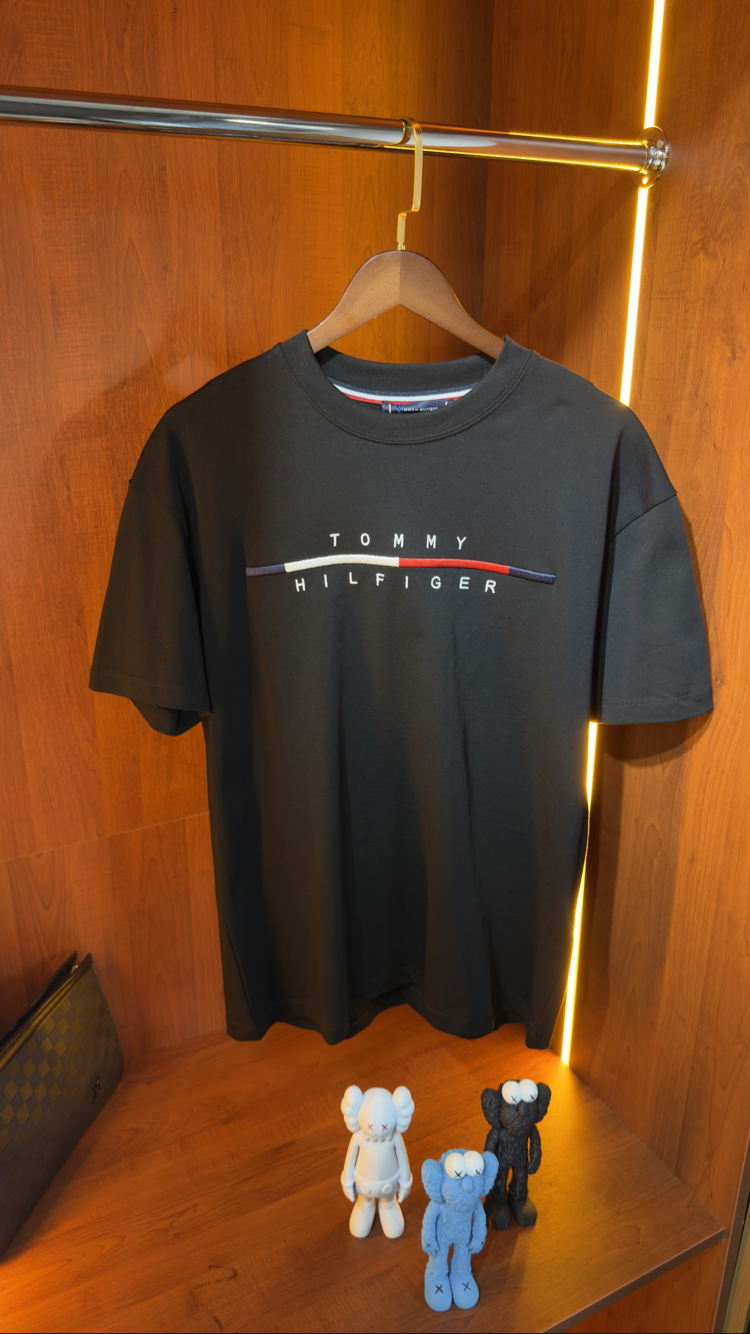 TOMMY Premium T-Shirt