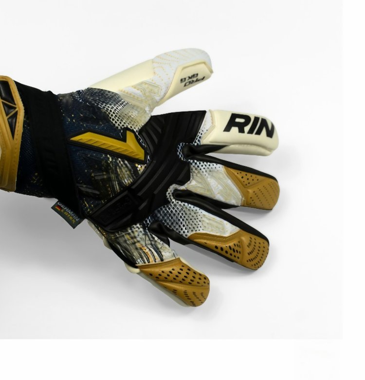 Rinat Fiera Pro (Tam Profesyonel)