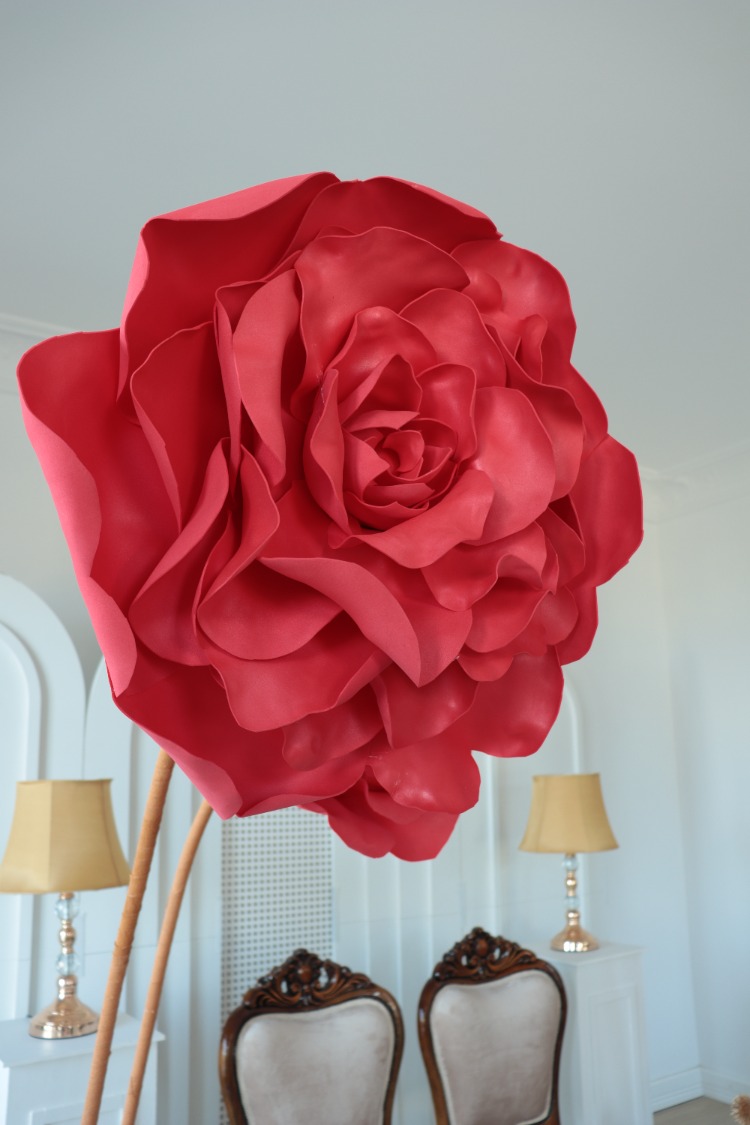 Scarlet Elegance