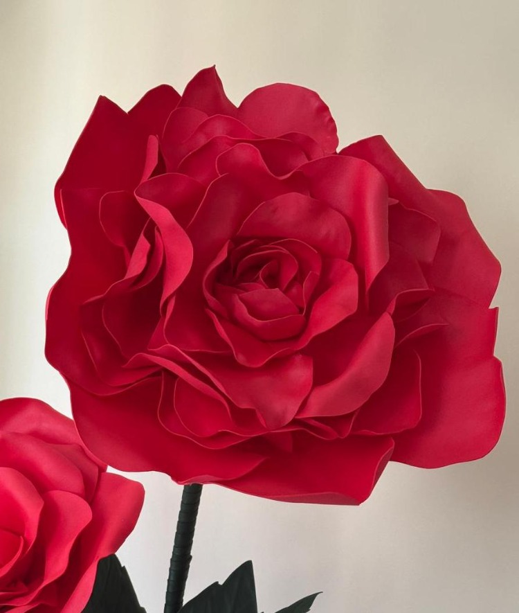 Scarlet Elegance