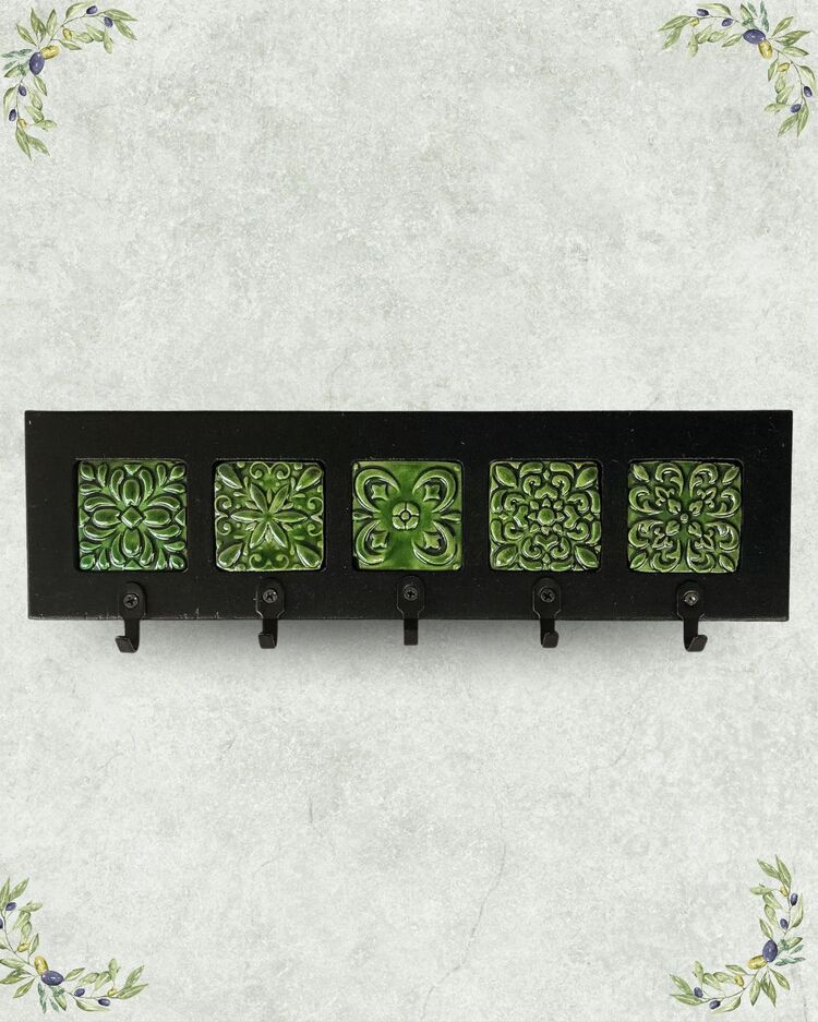 Soluk Zeytin Yeşili Seramik Askılık 3