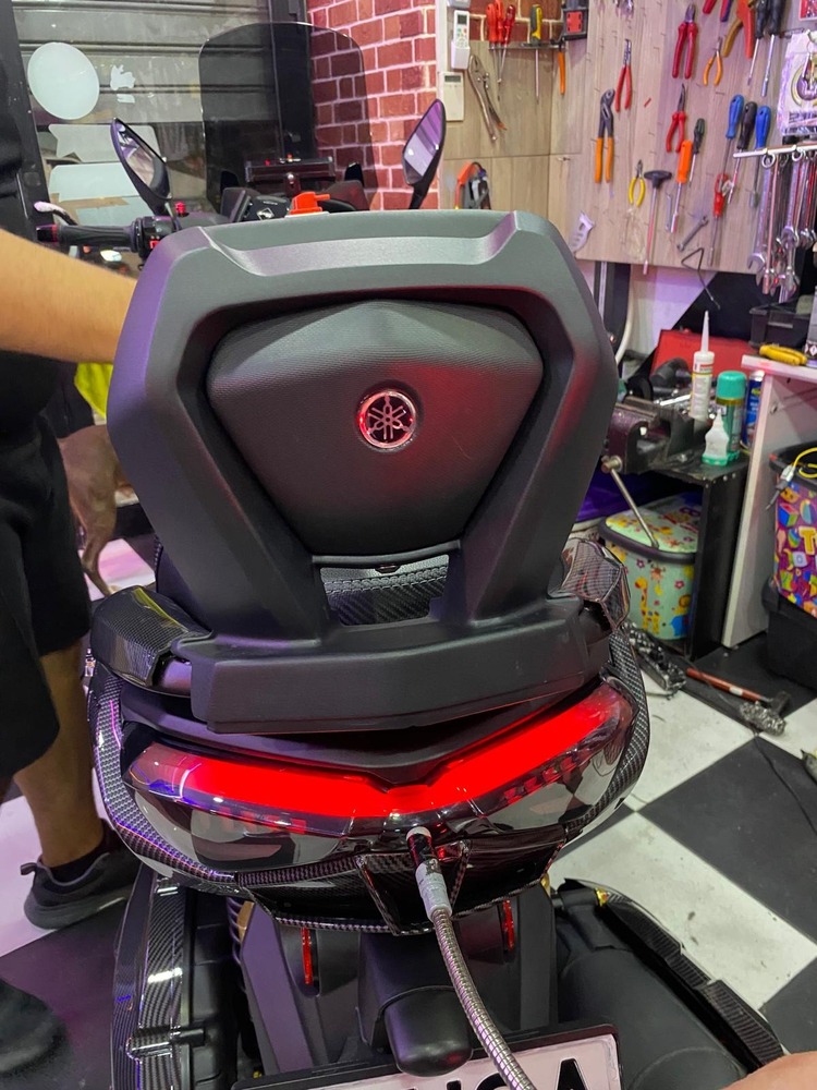 Yamaha Nmax 125/155 2021-2024 Sissybar Sırt Dayama