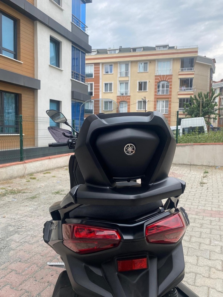 Xmax Techmax 2018-2025 Sissybar Sırt Dayama + Çanta Demiri