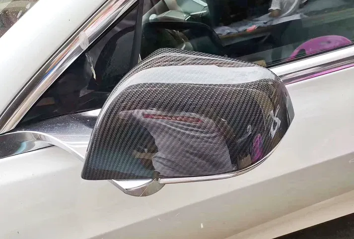 Tesla Model Y için MAX CARBON  ayna kapakları TAKIM