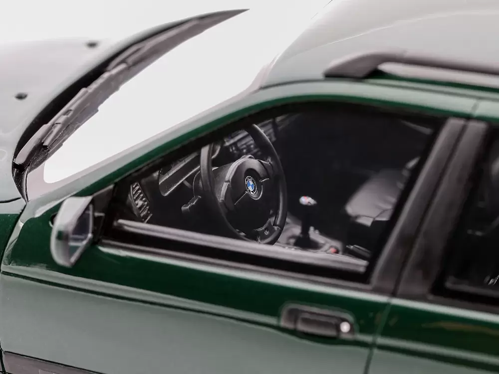 OTTO - OT1064 - BMW E36 328i touring M Pack Fern Green 386 1997