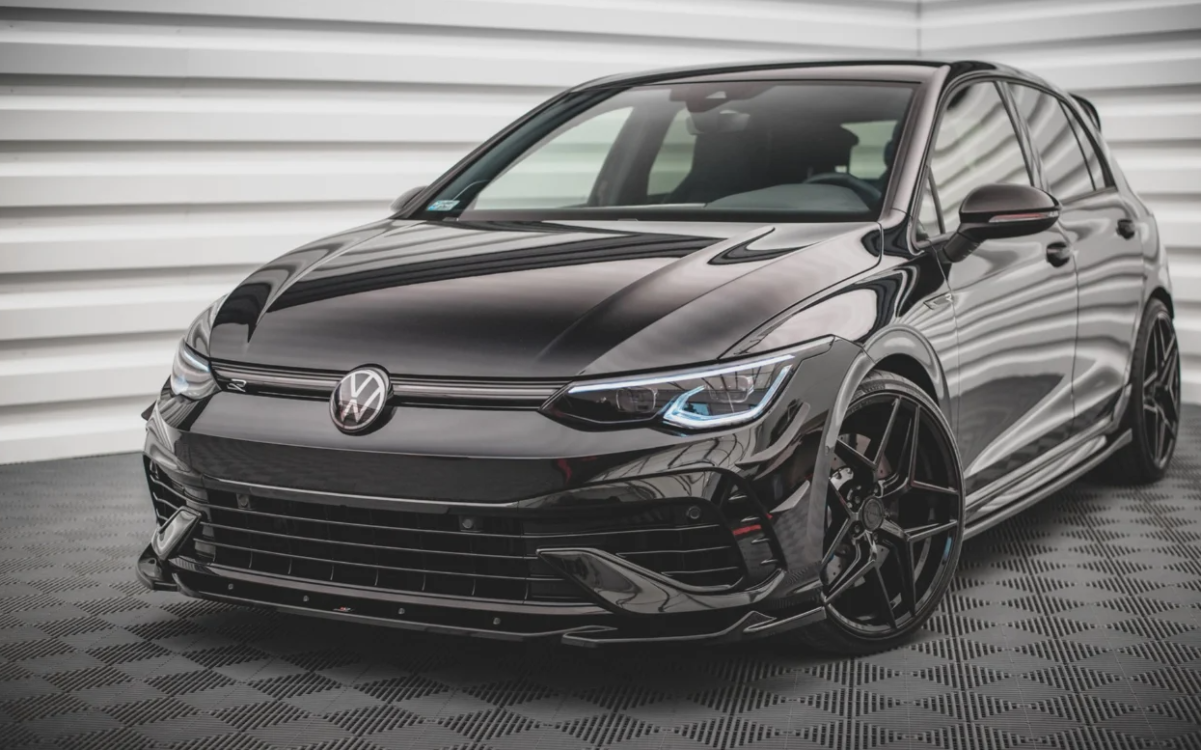 Maxton Design VW Golf MK8 R Ön Lip Front Splitter V4