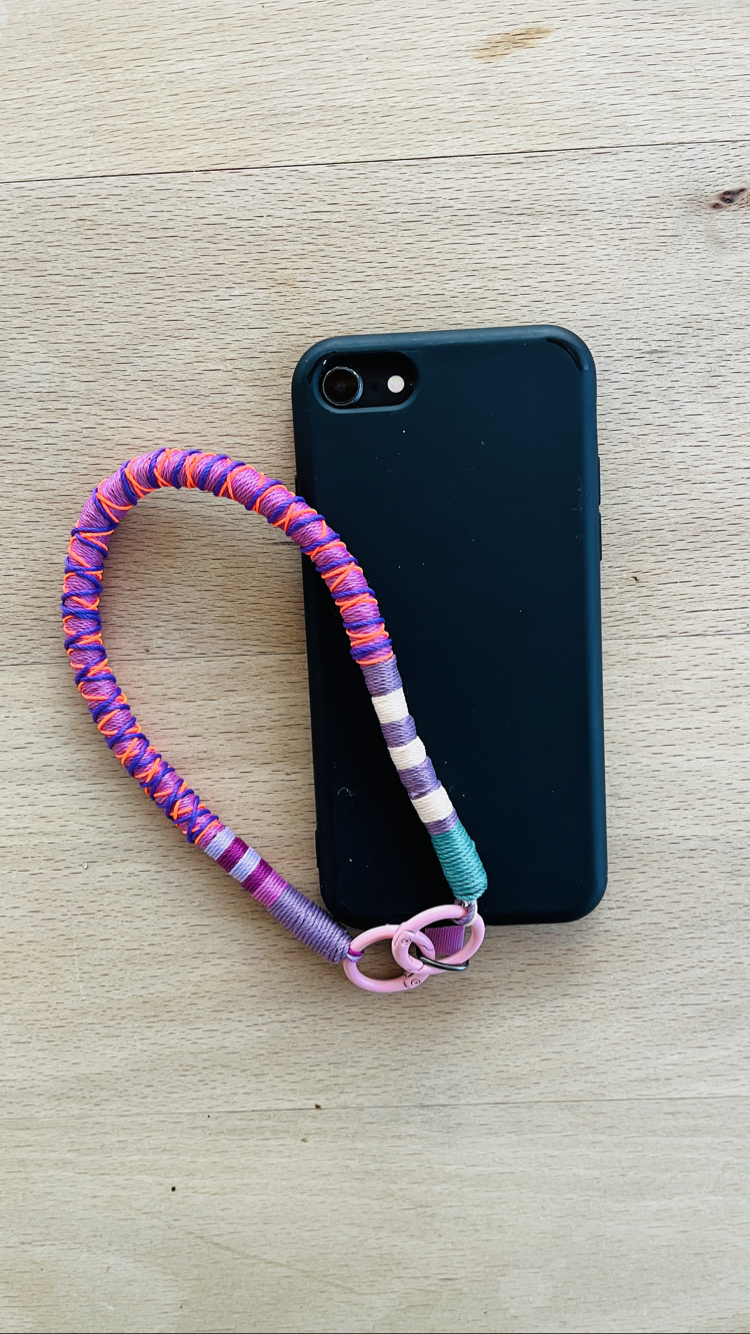 Kısa Telefon İpi – Çok Amaçlı Telefon Askı