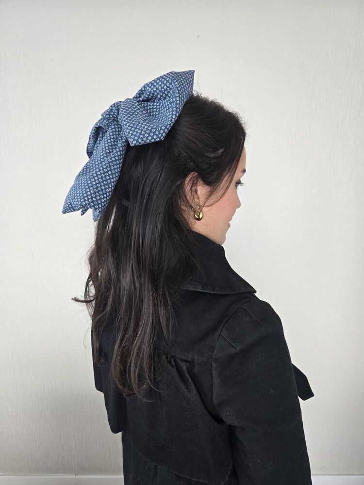 Giant Rosano Bow