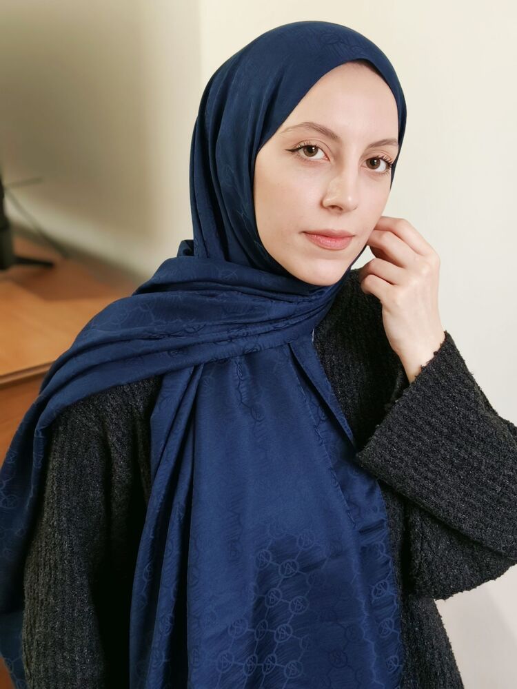 VS Desen Lacivert Jakar Şal