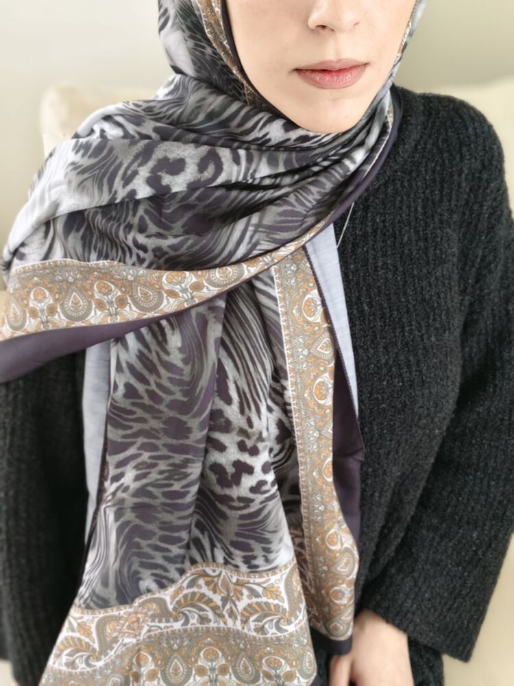 Leopar Desenli Gri Vual Şal 