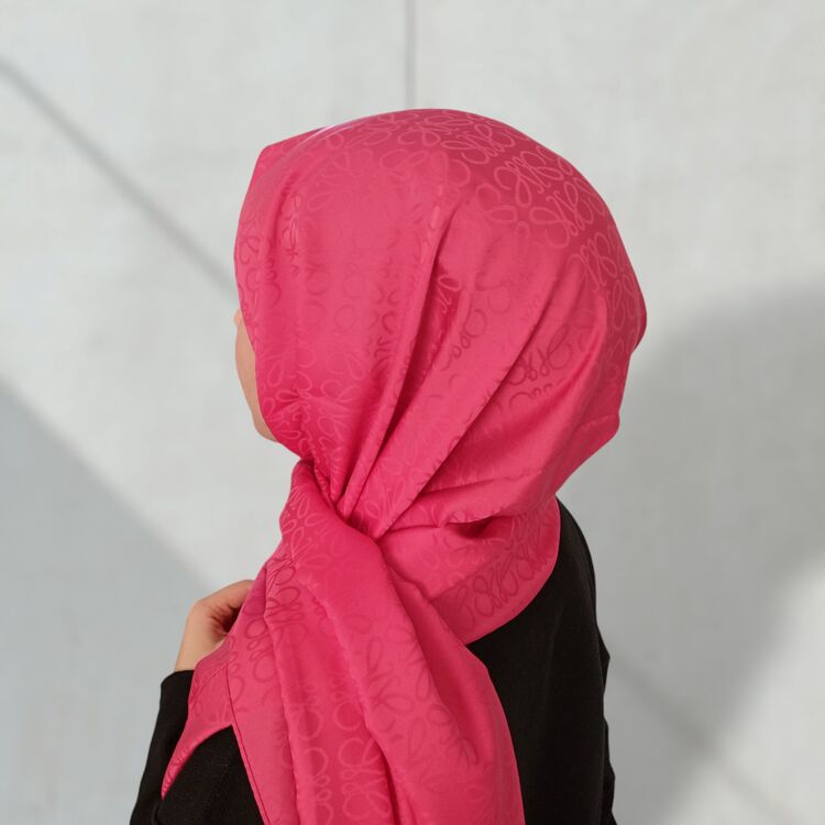 Fuşya Jakar Şal