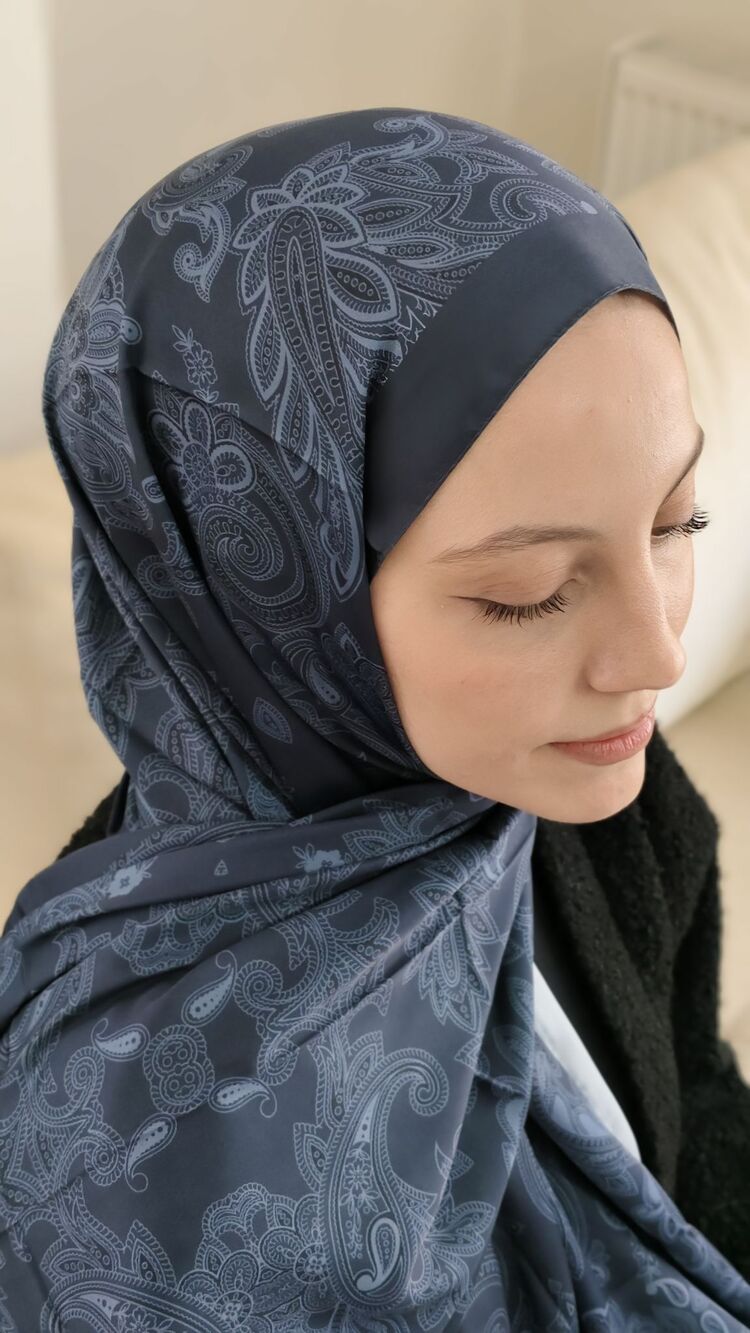 Etnik Desenli İpeksi Vual Şal