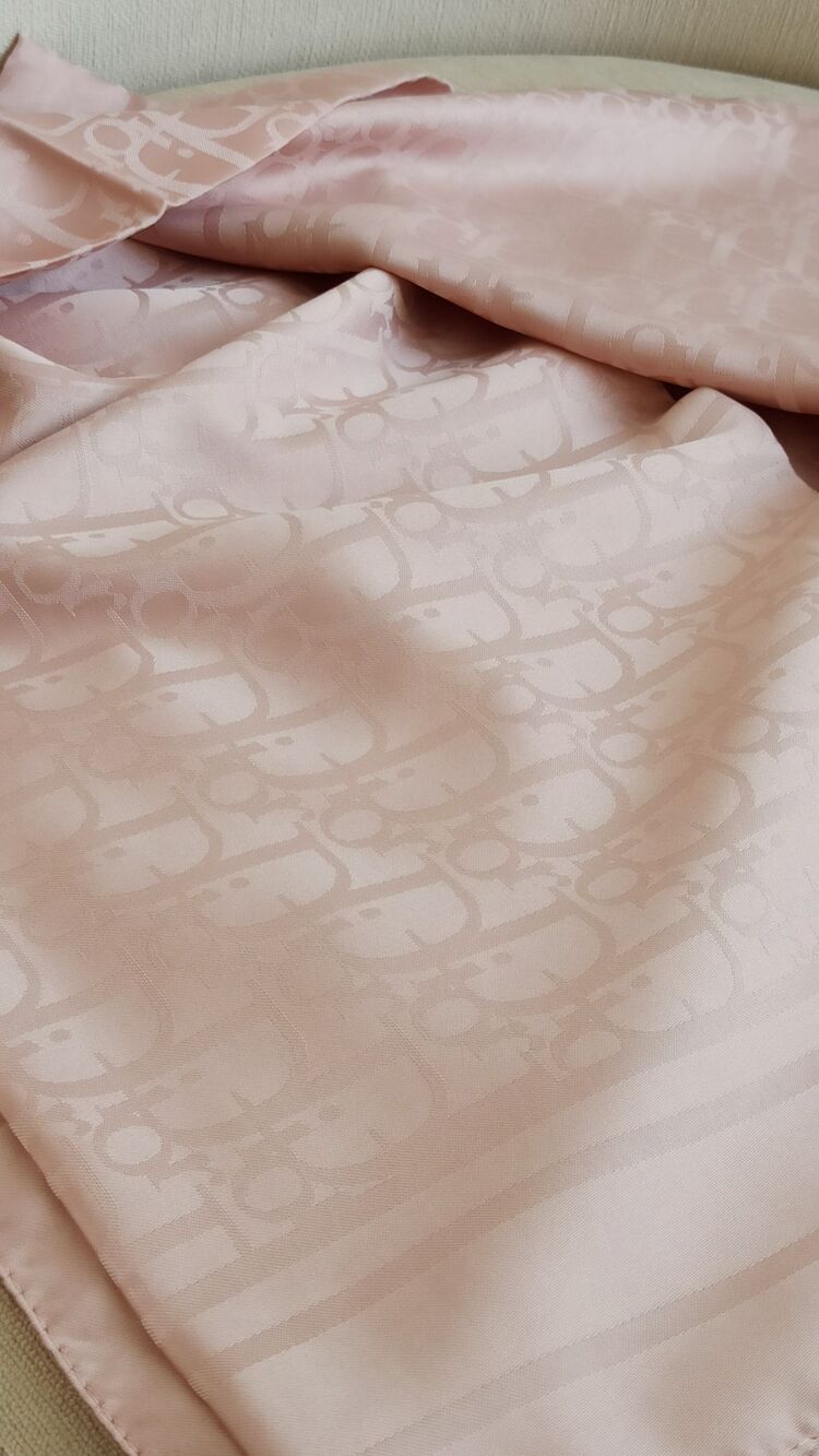 Dior Pembe Jakar Eşarp