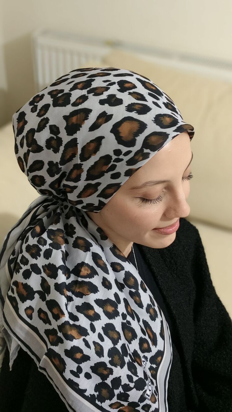 Soft Pamuk Leopar Eşarp