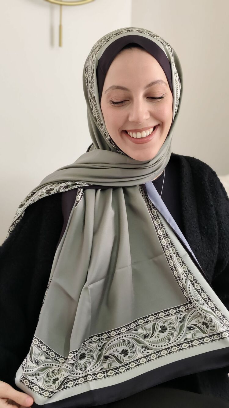Etnik Desenli İpeksi Vual Şal