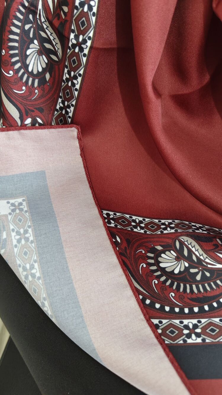 Etnik Desenli İpeksi Vual Şal
