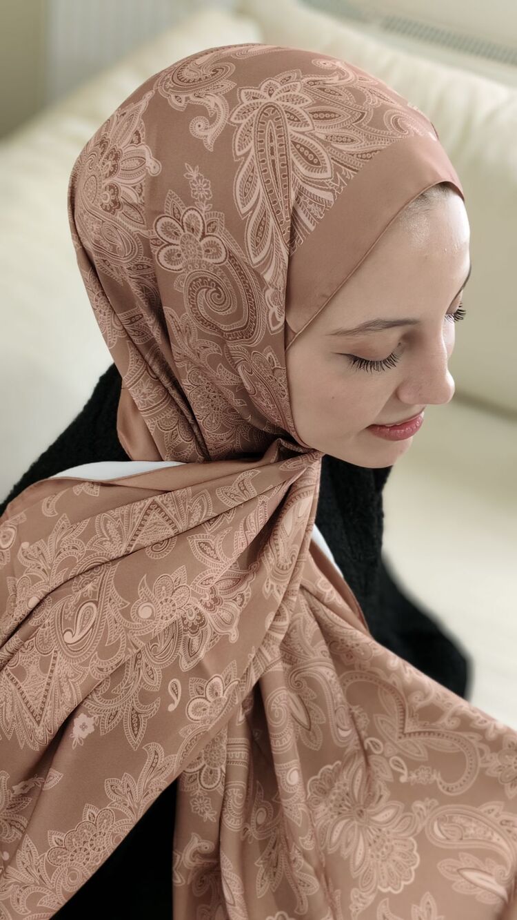 Etnik Desenli İpeksi Vual Şal