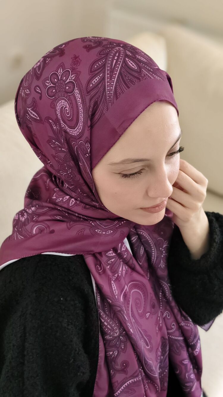 Etnik Desenli İpeksi Vual Şal