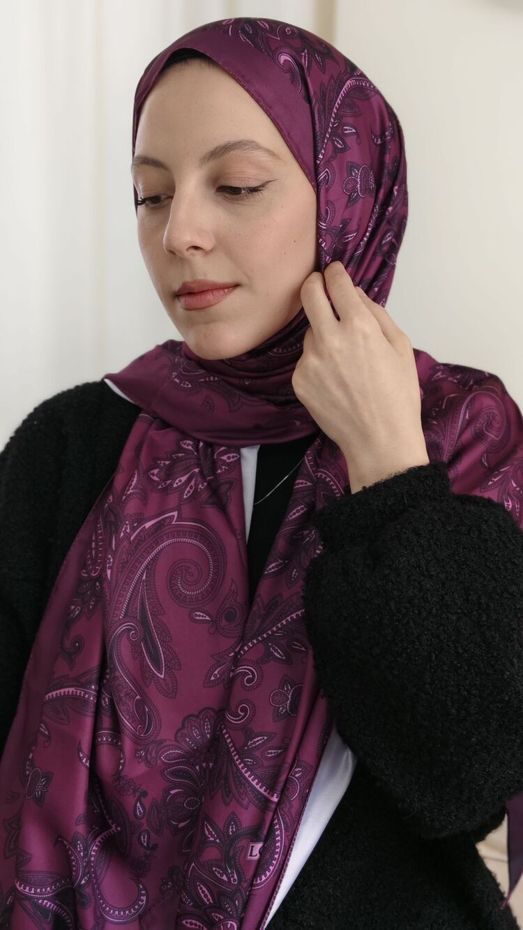 Etnik Desenli İpeksi Vual Şal