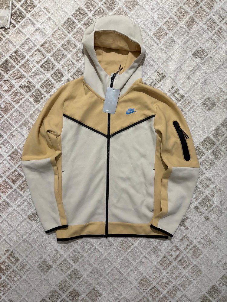 Nike Tech Fleece Full-Zip Hoodie