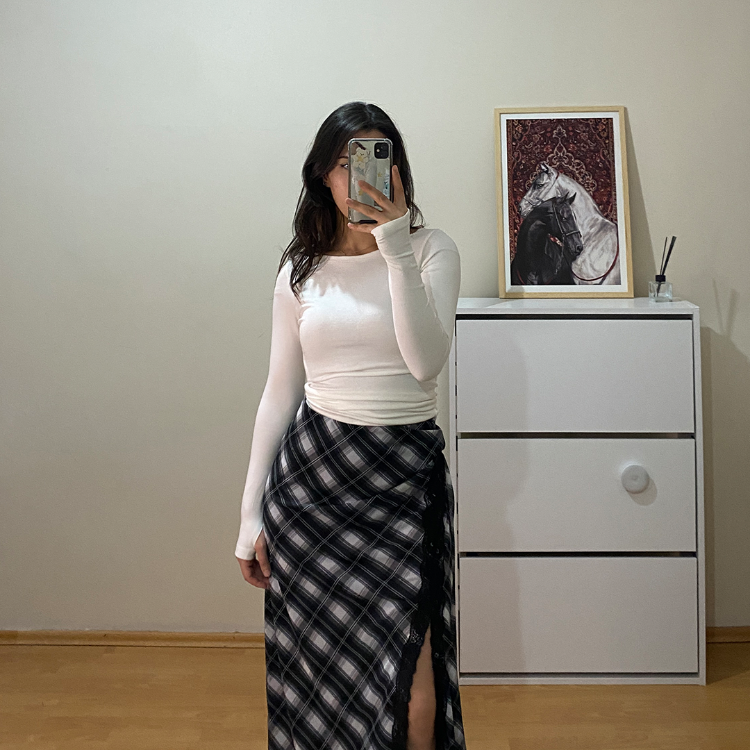 Beyaz Kayık Yaka %95 Pamuk Bluz (Oysho Kumaş)