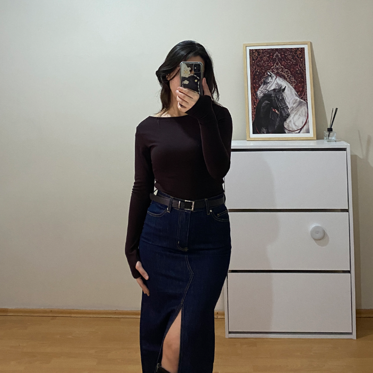 Kahverengi Kayık Yaka %95 Pamuk Bluz (Oysho Kumaş)