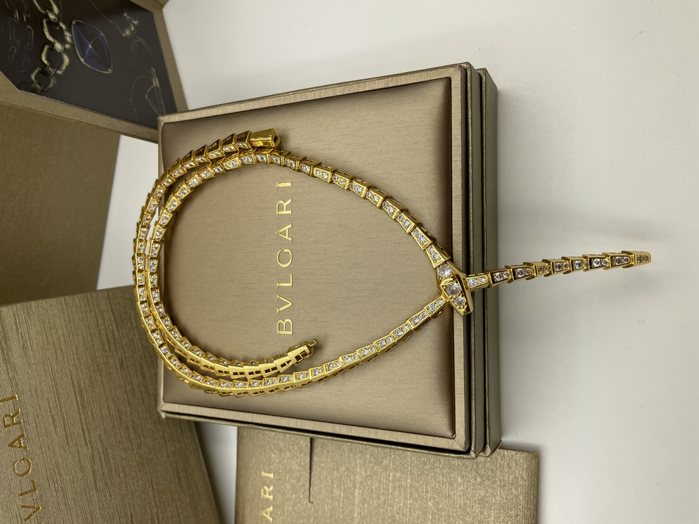 Bvlgari Viper Kolye Gold Taşlı