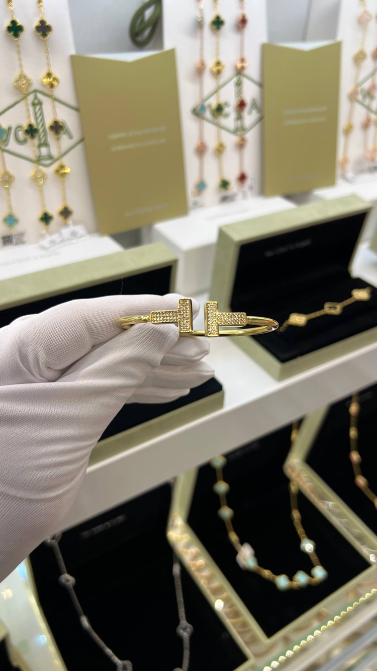 Tiffany&Co Taşlı Gold Premium