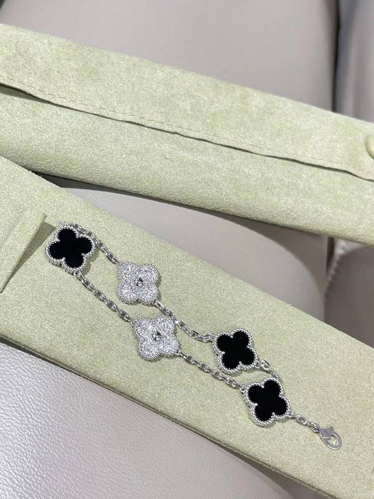 Van Cleef Bileklik