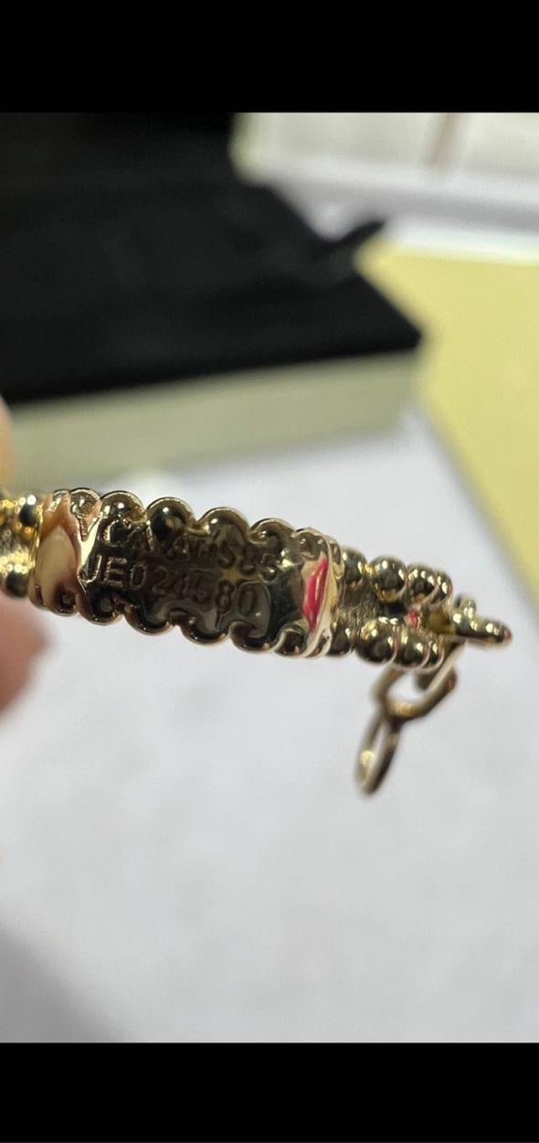Van Cleef 18K Altın Bileklik