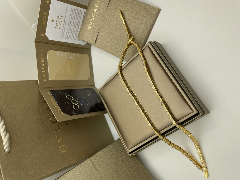 Bvlgari Viper Kolye Gold Taşlı