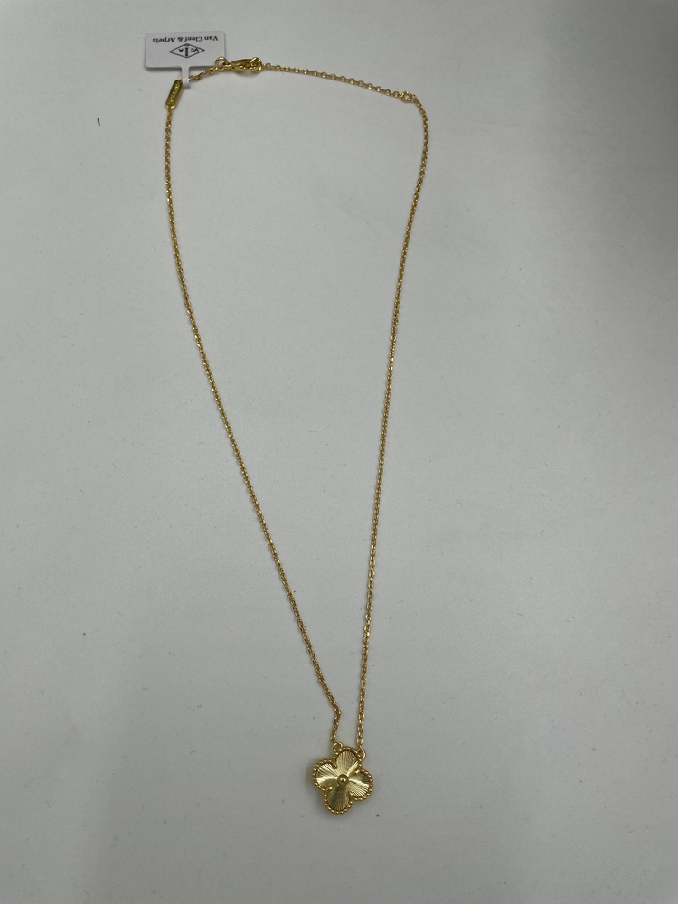 VCA Gold Kolye