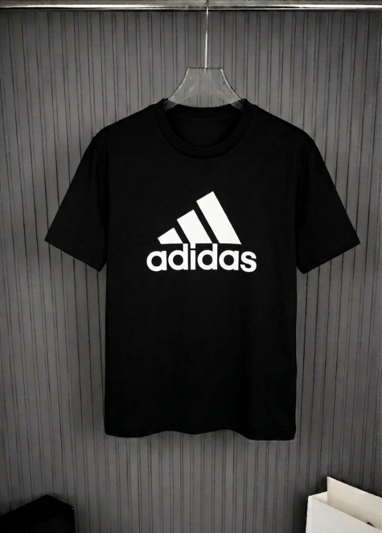 Adidas Siyah Tişört 